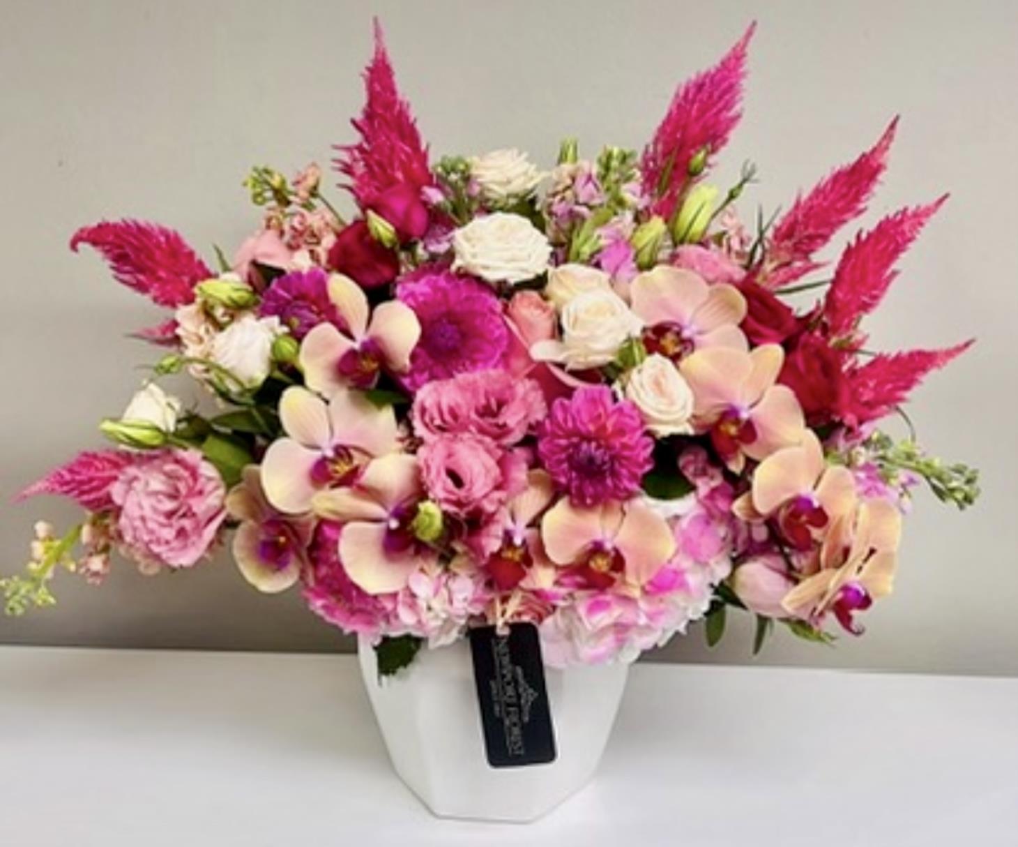 Newport Florist: Service Image-3 Newport Florist: Service Image-3